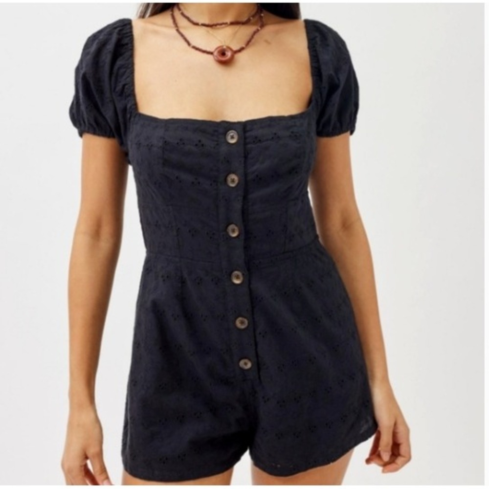 Urban Outfitters Black Eyelet Romper Size‎ Small